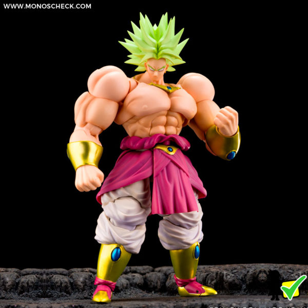 sh_figuarts_sdcc_2018_broly_01