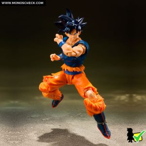 S.H.Figuarts Son Goku Ultra Instinct -Sign- - Image 3