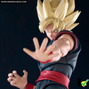 S.H.Figuarts Super Saiyan Son Goku Clone -Dragon Ball Games Battle Hour Exclusive Edition- - Image 8