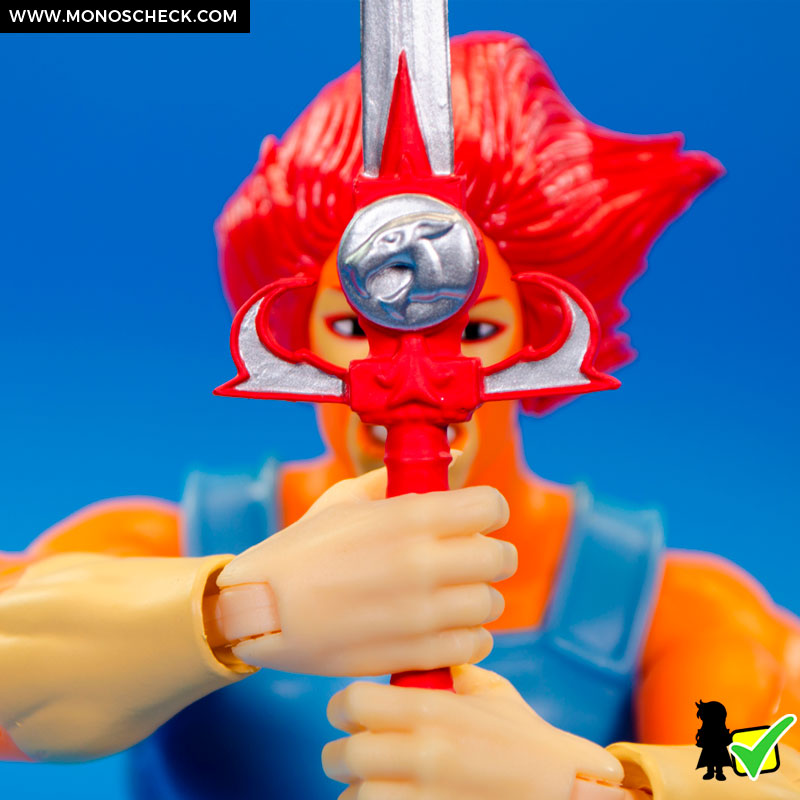 super7_thundercats_ultimates_Lion-O_Toy_Version_05