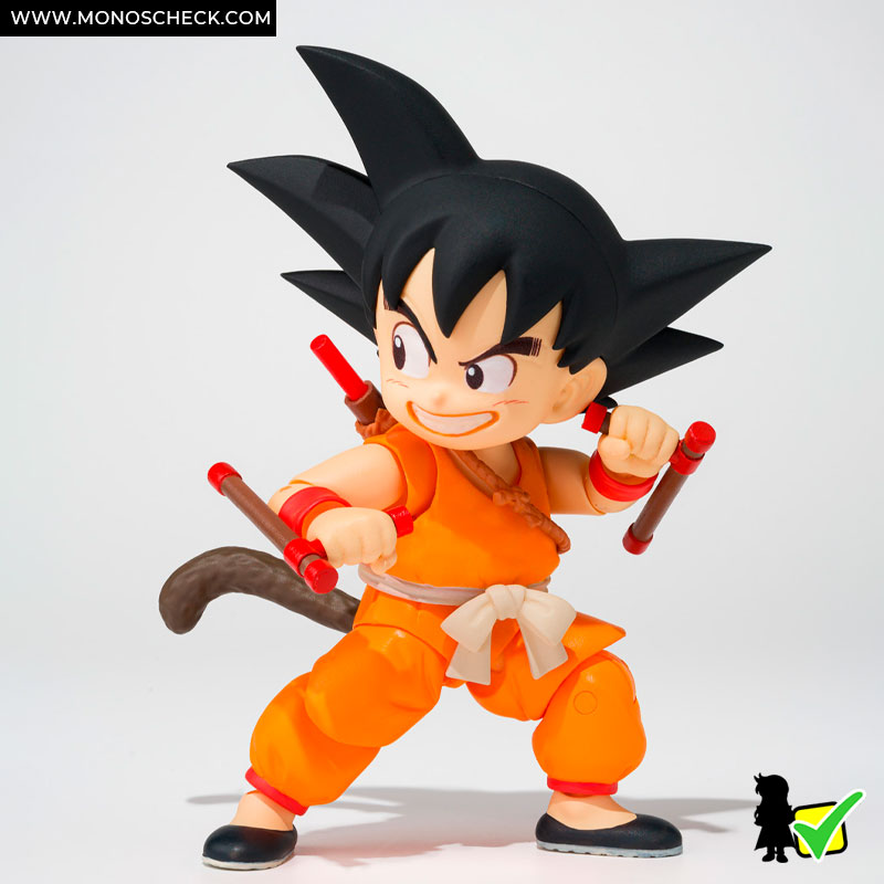 sh_figuarts_Son-Goku-&-Dragon-40th-Anniversary-Edition_08