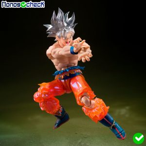 S.H.Figuarts Son Goku Ultra Instinct -Transcendent Limit Break!- - Image 6